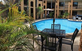 Oasis Inn Apartments